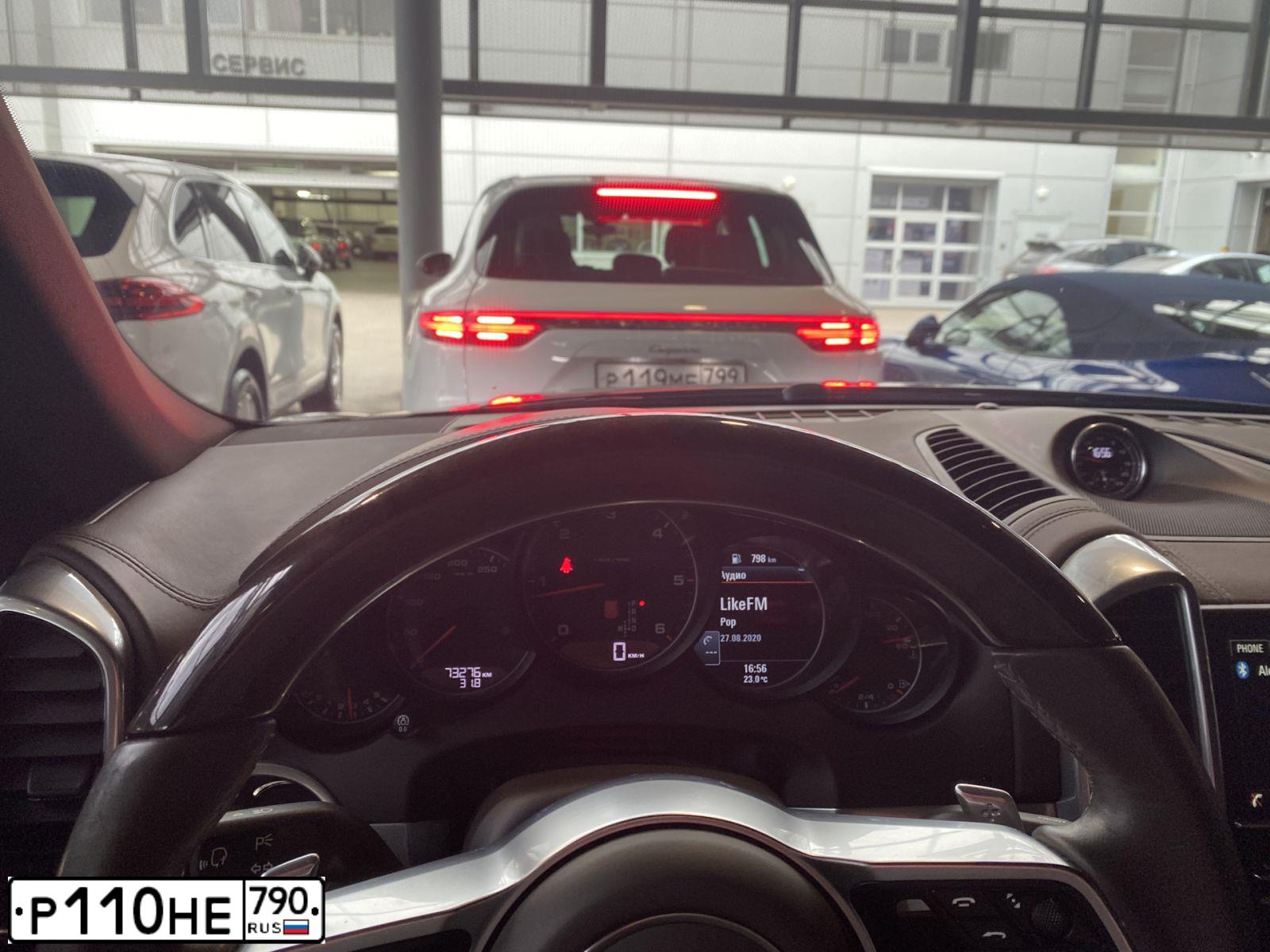 Фото автомобиля SKODA RAPID, 2020 — госномер Т156УС152. Цвет: ЧЕРНЫЙ