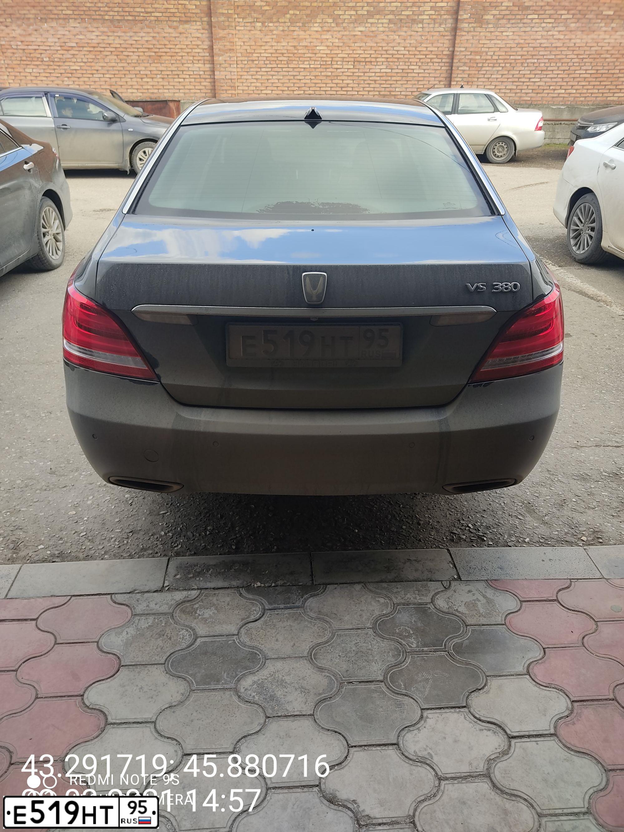 Фото автомобиля HYUNDAI EQUUS, 2013 — госномер К102ВР95. Цвет: ЧЕРНЫЙ