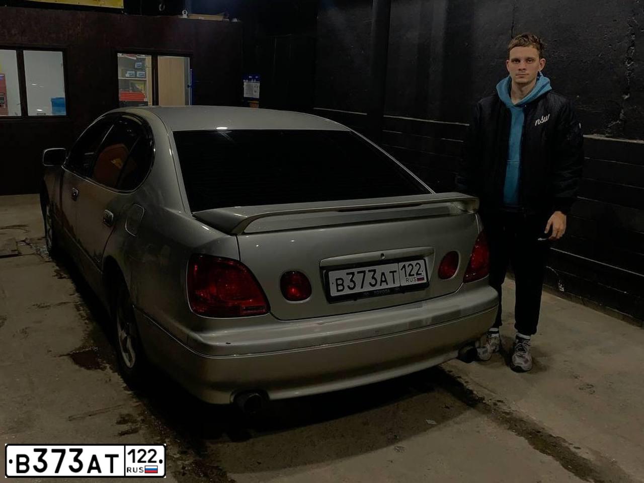 Фото автомобиля TOYOTA ARISTO, 2001 — госномер Р356ЕЕ154