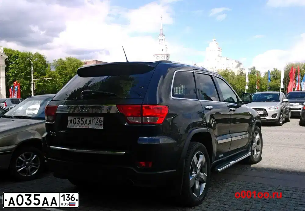 Фото автомобиля CHEVROLET NIVA, 2014 — госномер А671МН136. Цвет: ЗЕЛЕНО-КОРИЧНЕВЫЙ МЕТАЛЛИК