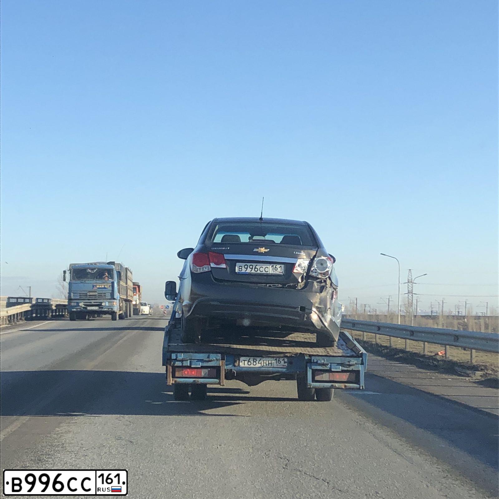 Фото автомобиля CHEVROLET CRUZE, 2013 — госномер К305ВС126. Цвет: СЕРЫЙ МЕТАЛЛИК