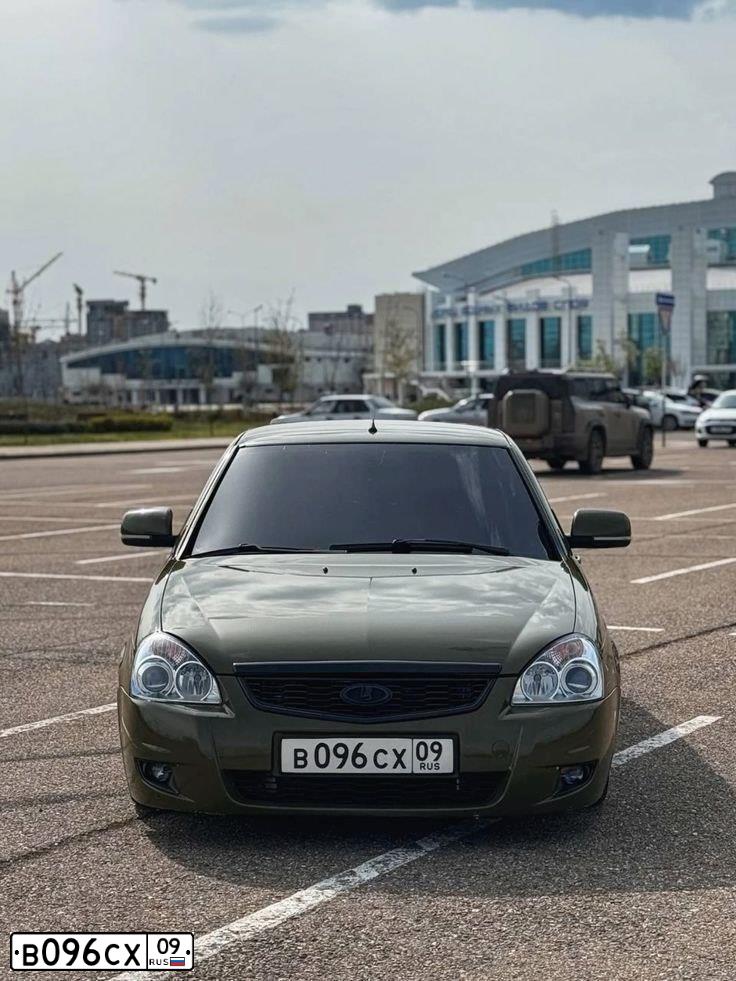 Фото автомобиля LADA 2172 PRIORA, 2012 — госномер В096СХ09. Цвет: Белый