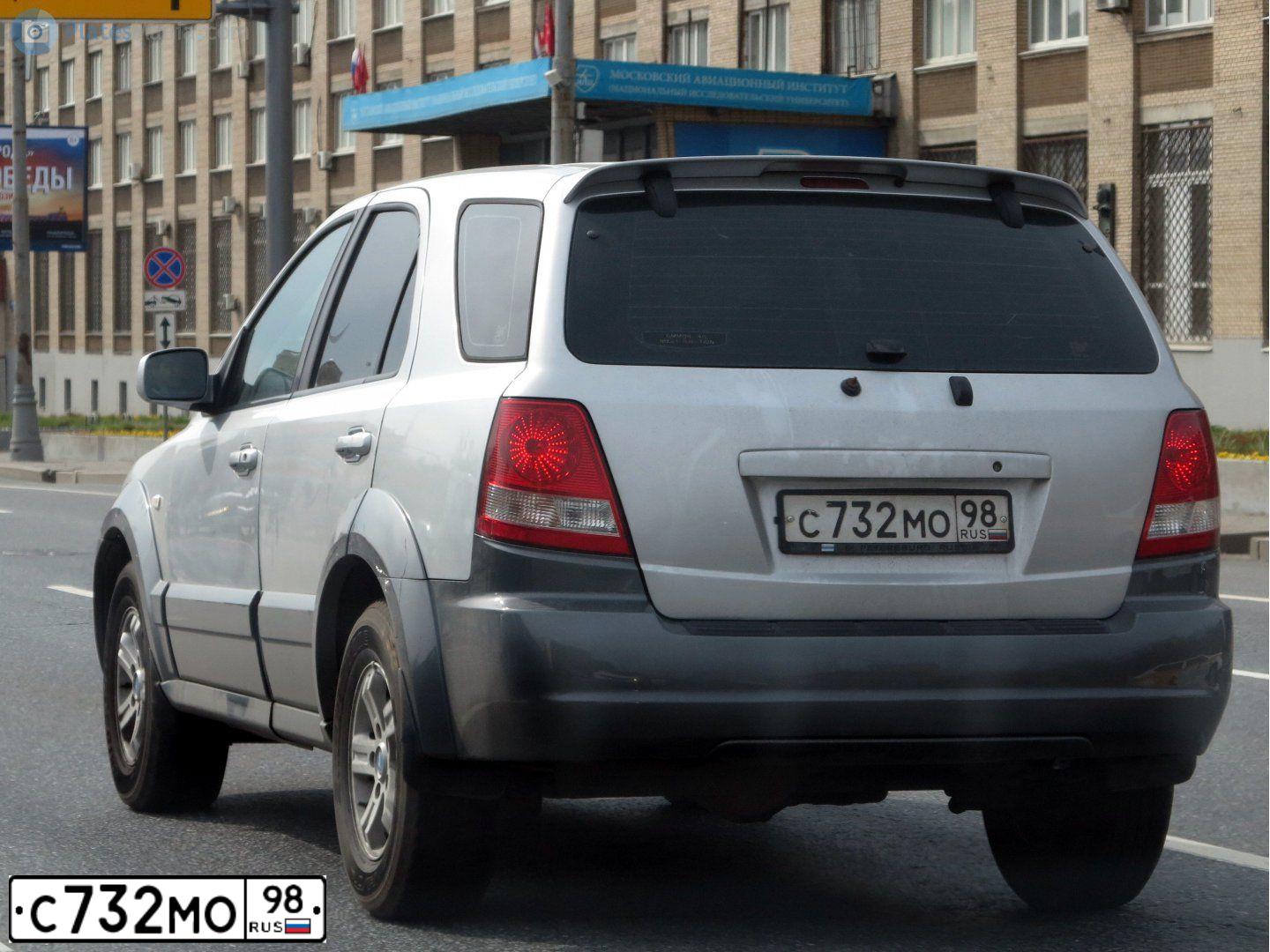 Фото автомобиля KIA SORENTO, 2002 — госномер К973МР126. Цвет: Серебристый