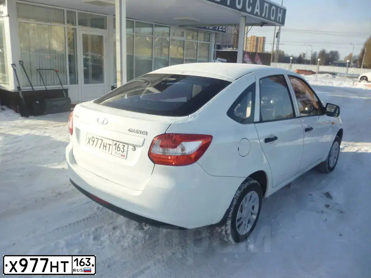 Фото автомобиля LADA 2191 GRANTA, 2014 — госномер Х977НТ163. Цвет: БЕЛЫЙ