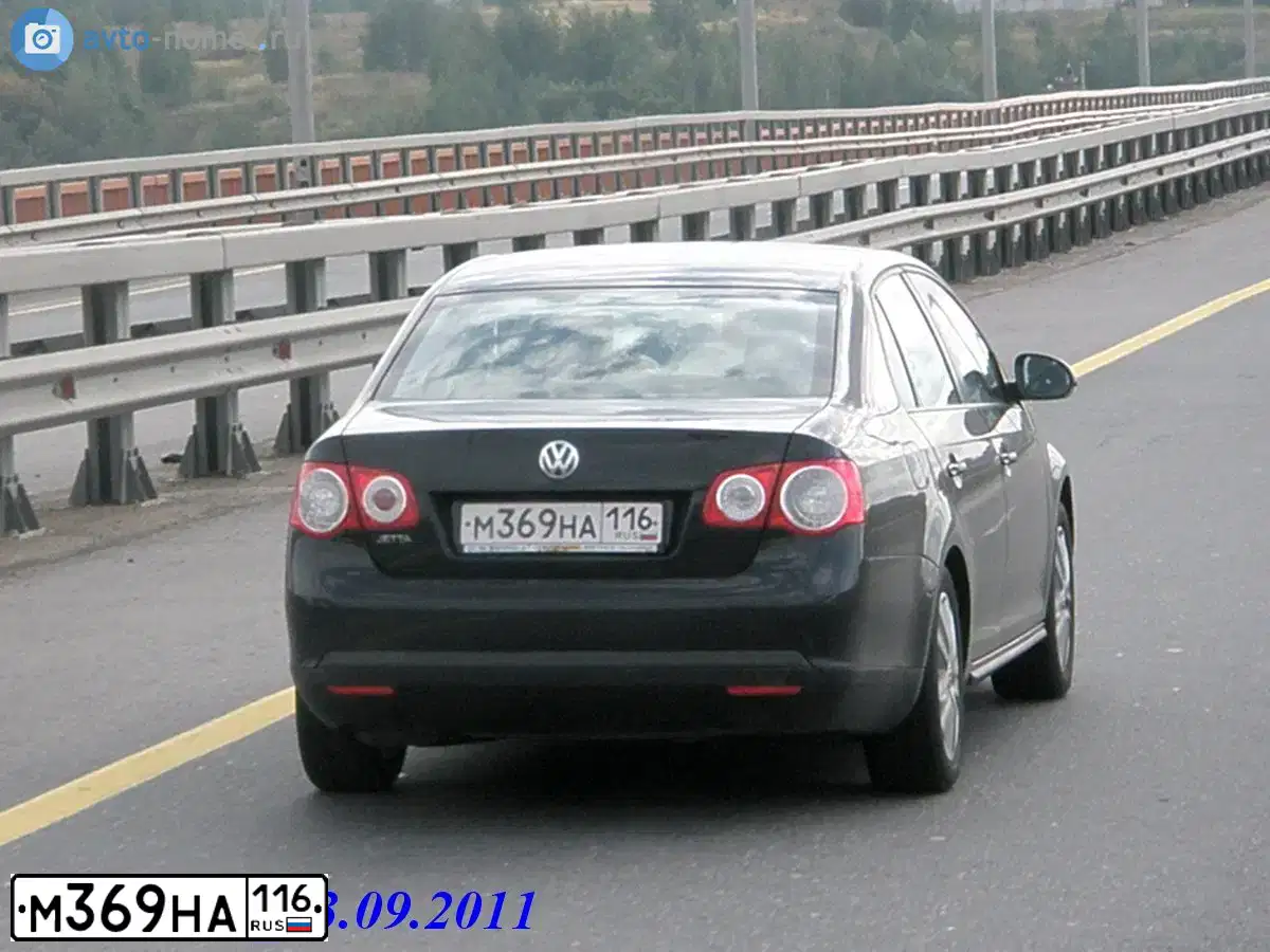 Фото автомобиля VOLKSWAGEN JETTA, 2008 — госномер У574ВА716