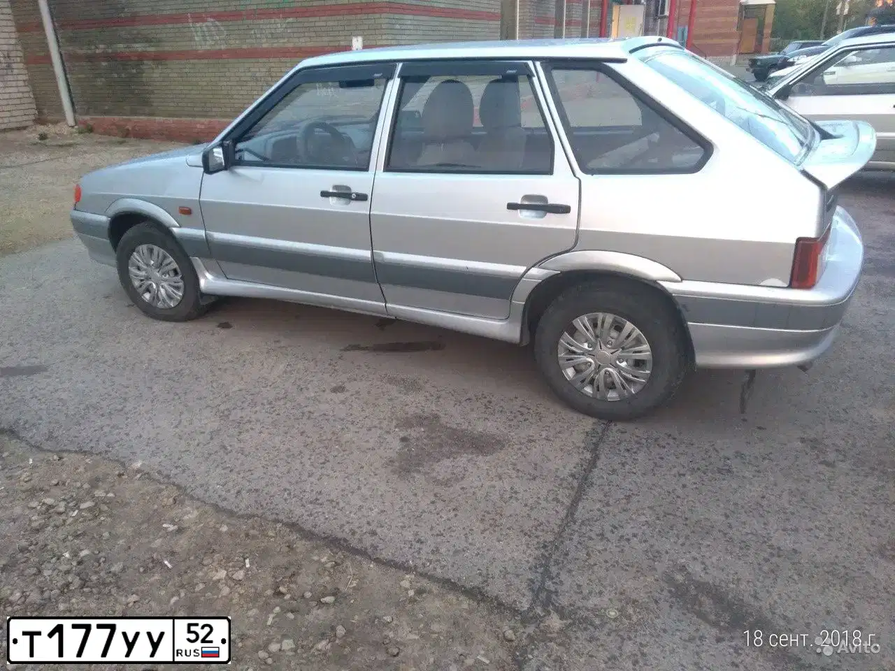 Фото автомобиля LADA 2114 SAMARA, 2007 — госномер Т989РВ152. Цвет: СВЕТЛО-СЕРЫЙ