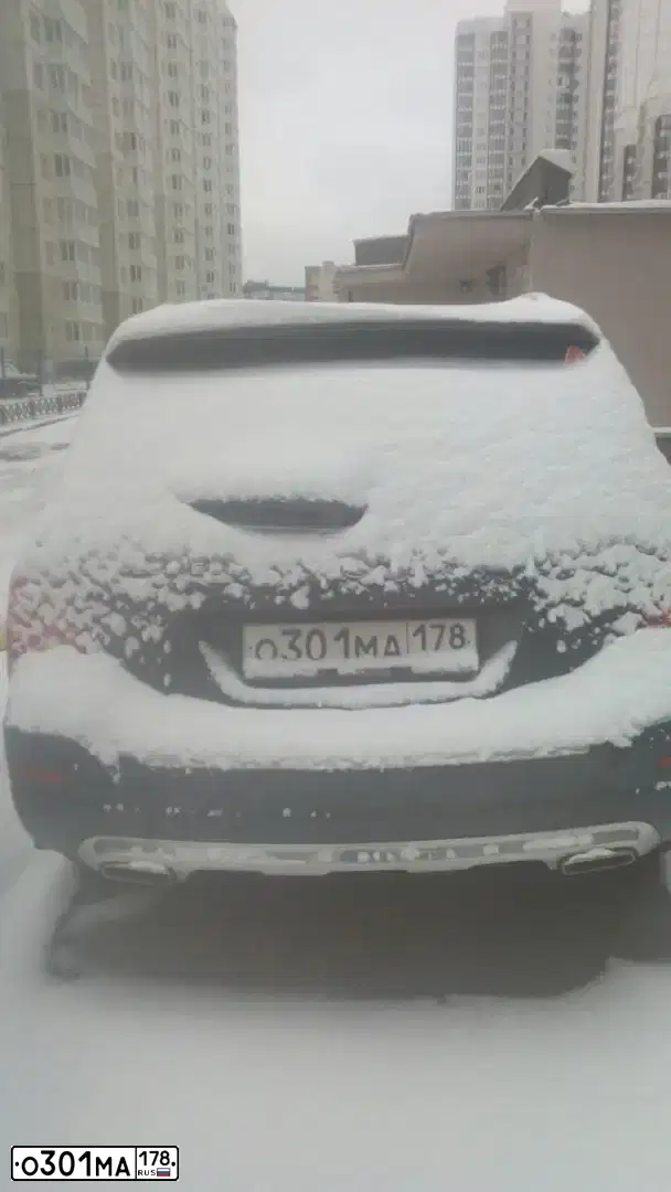 Фото автомобиля MERCEDES GLK-KLASSE, 2013 — госномер О301МА178. Цвет: Серый