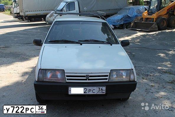 Фото автомобиля LADA 2106, 1982 — госномер У722РС36. Цвет: Красный