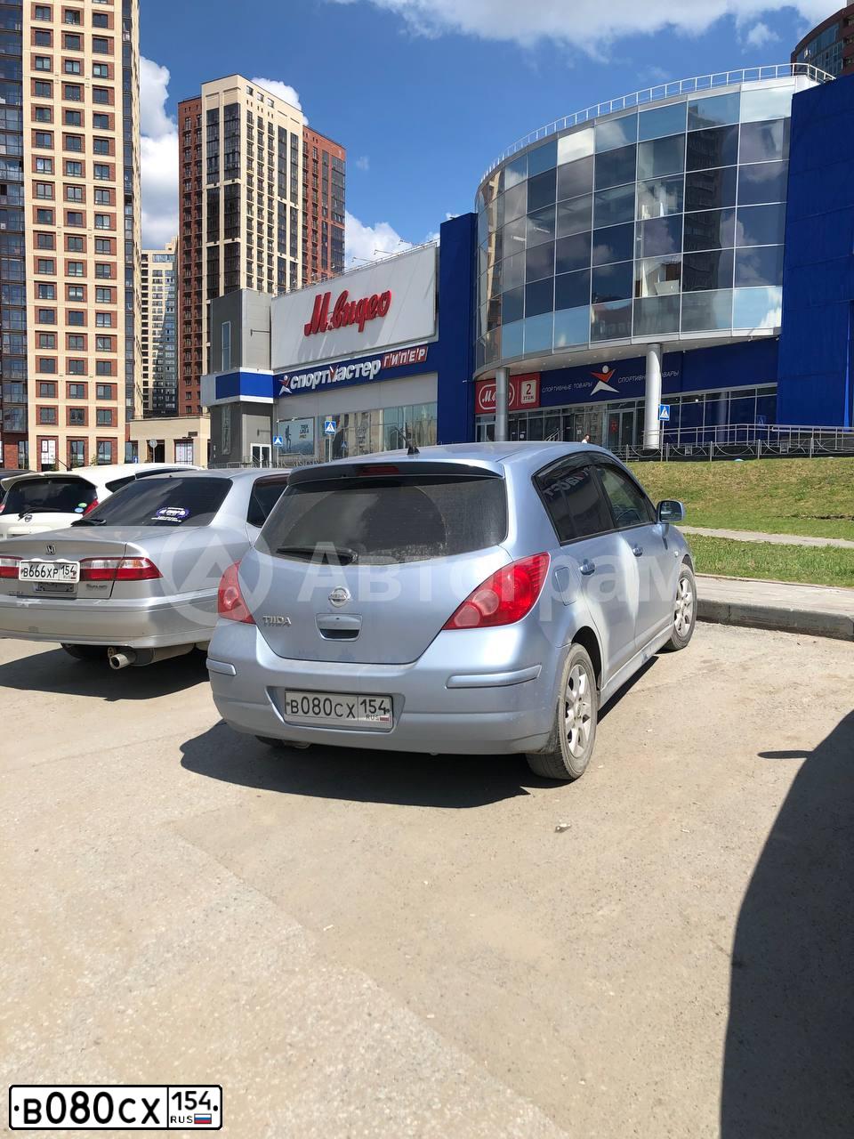 Фото автомобиля VOLVO S40, 2003 — госномер О495СТ154. Цвет: КРАСНЫЙ ТЕМНЫЙ