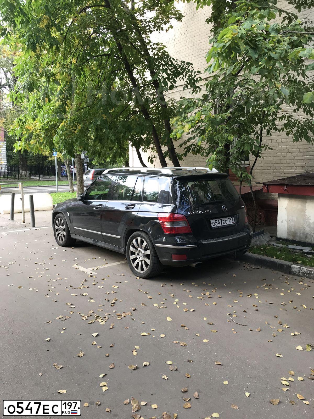 Фото автомобиля MERCEDES GLK-KLASSE, 2010 — госномер О547ЕС197