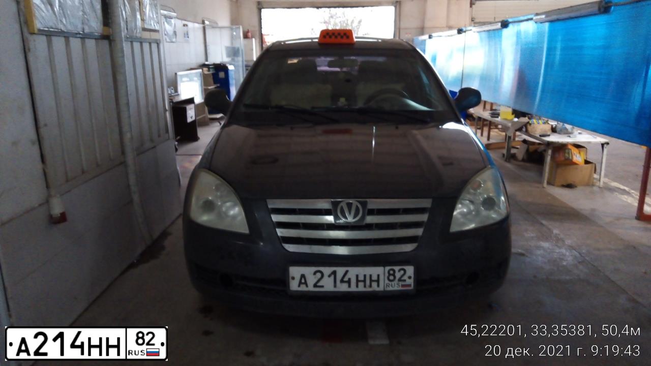 Фото автомобиля TAGAZ VORTEX ESTINA, 2010 — госномер А214НН82. Цвет: ТЕМНО-СЕРЫЙ