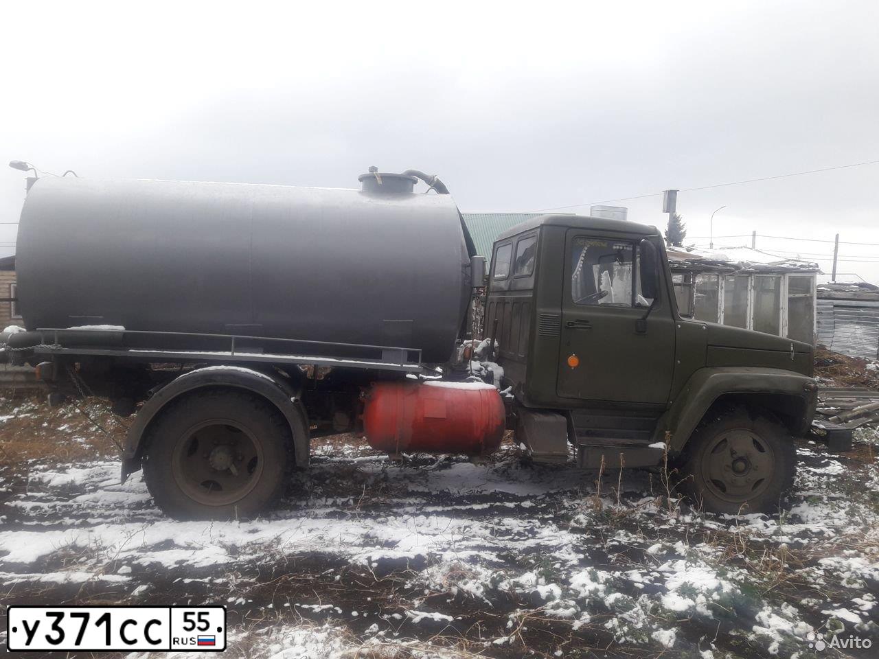 Фото автомобиля GAZ 3307, 1993 — госномер У371СС55. Цвет: ЗЕЛЕНЫЙ