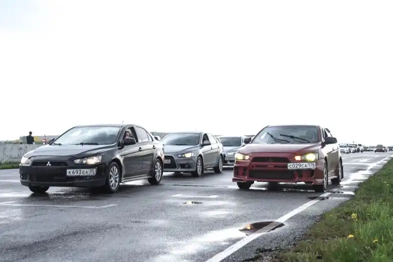 Фото автомобиля MITSUBISHI LANCER, 2007 — госномер Р371ОХ68