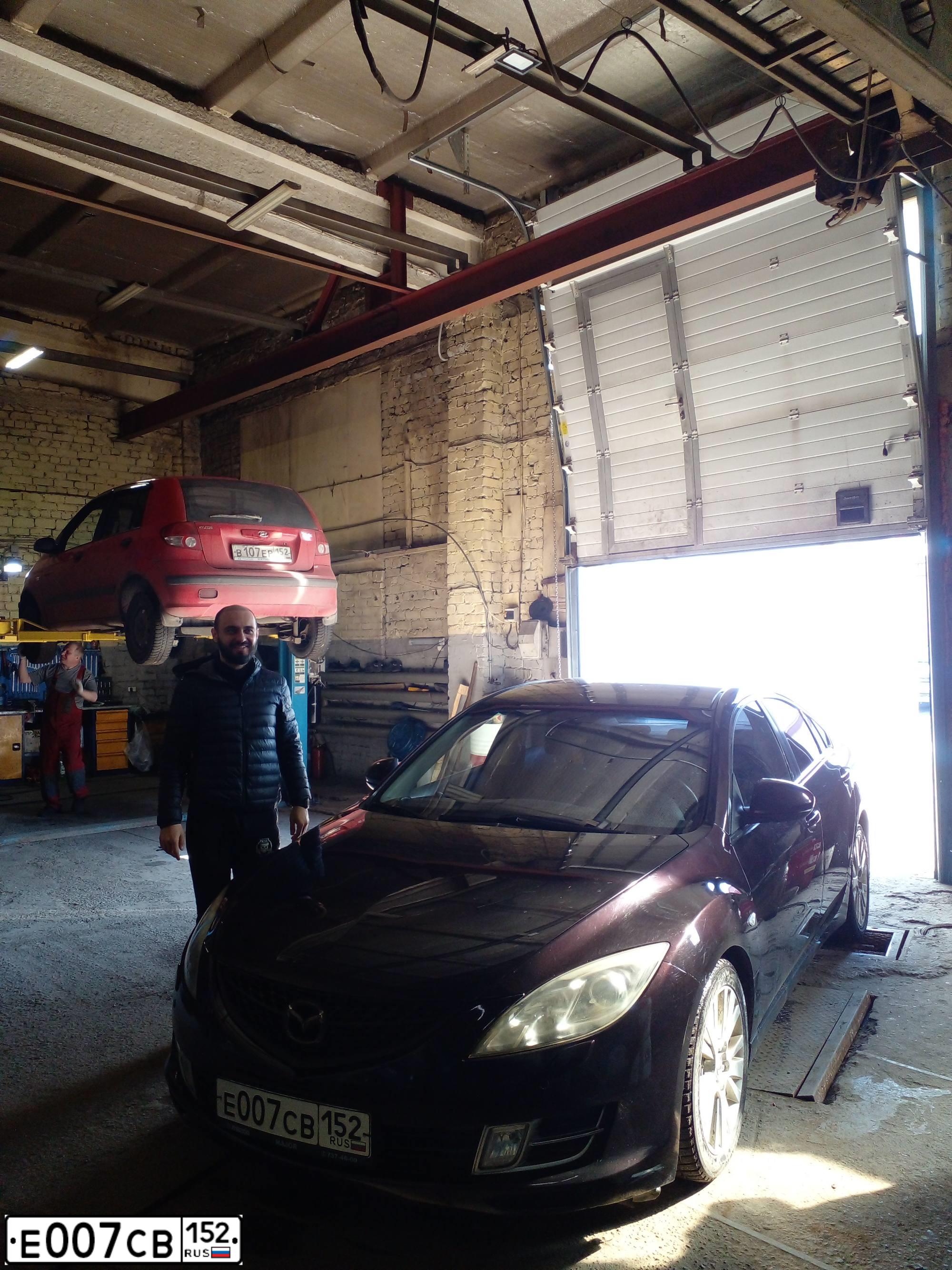 Фото автомобиля MAZDA 6, 2007 — госномер Е007ХВ52. Цвет: БОРДОВЫЙ
