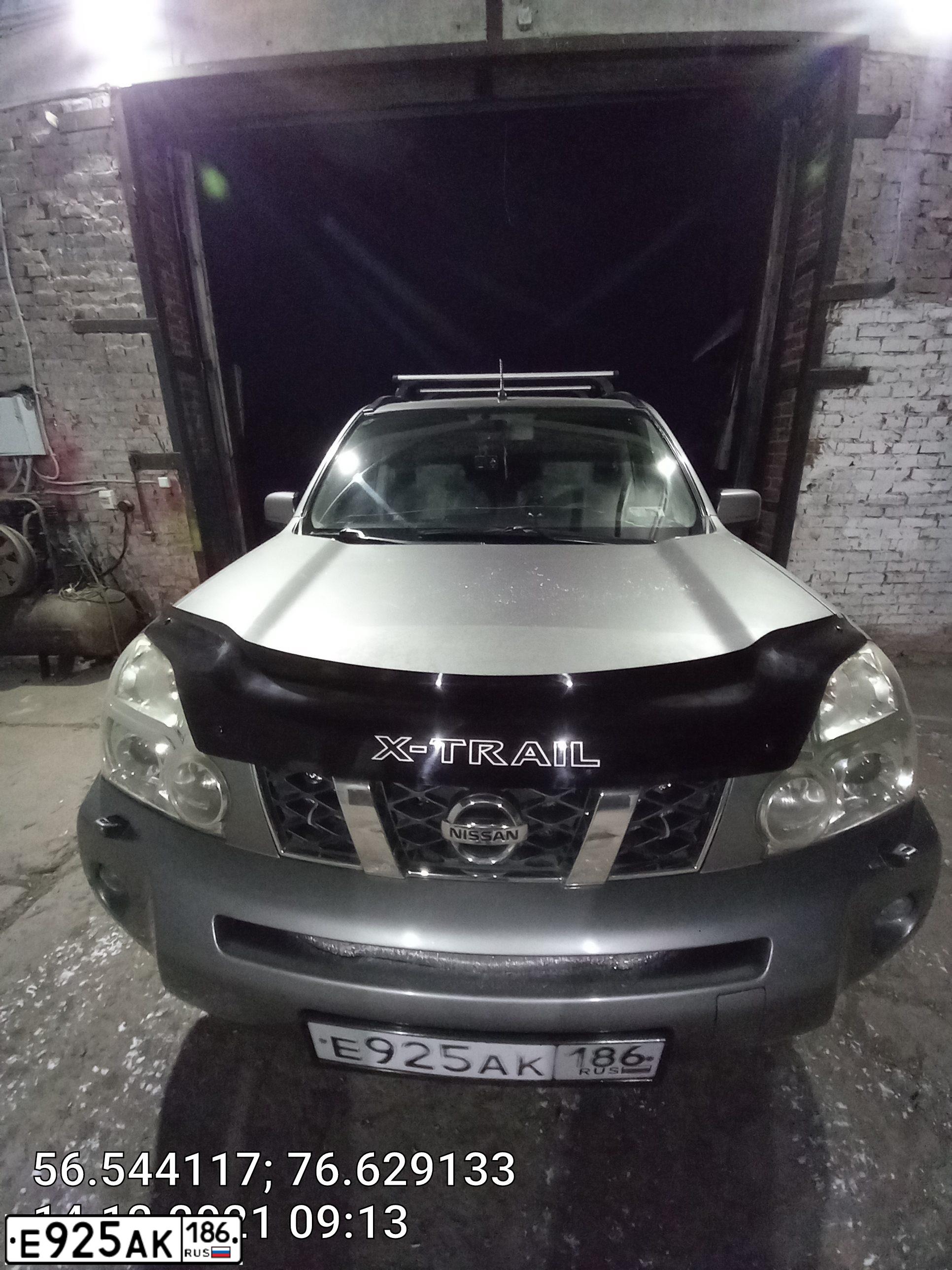 Фото автомобиля NISSAN X-TRAIL, 2007 — госномер А456АН174. Цвет: СЕРЫЙ