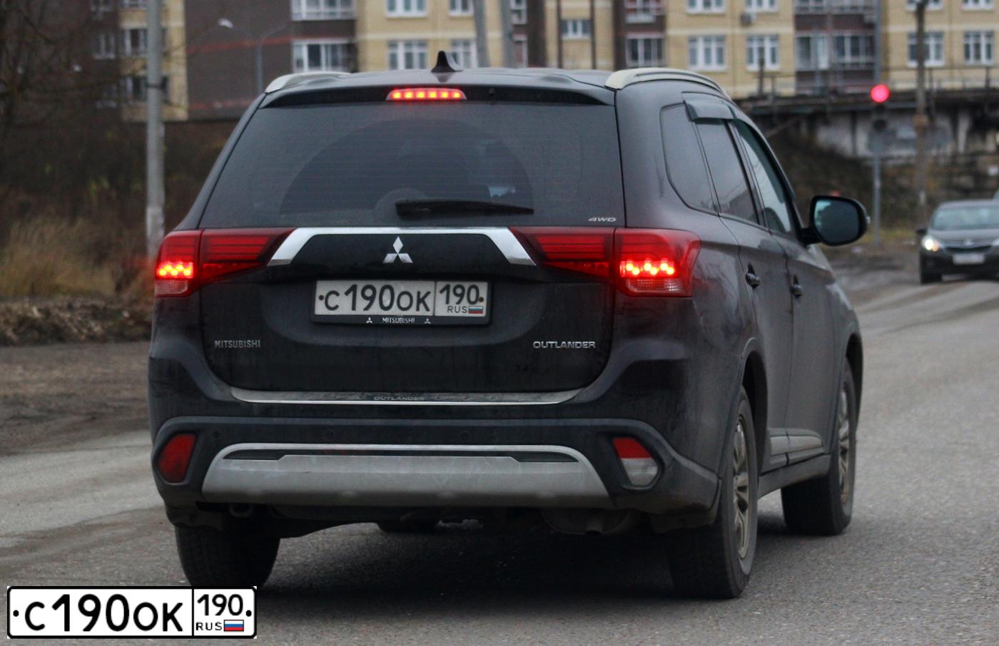 Фото автомобиля FORD FOCUS, 2010 — госномер Н704ЕТ977