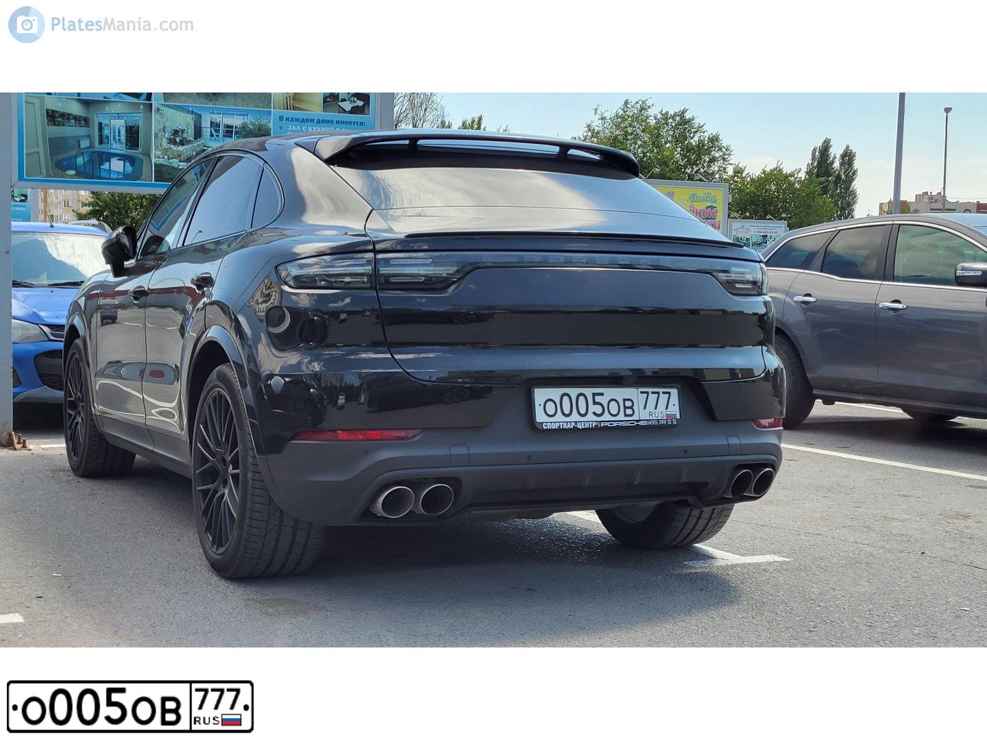 Фото автомобиля PORSCHE CAYENNE, 2019 — госномер О005ОВ777. Цвет: ЧЕРНЫЙ