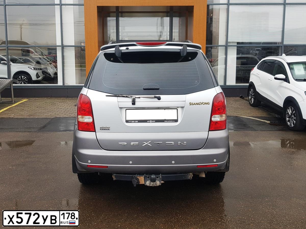 Фото автомобиля SSANG YONG REXTON RJ4, 2007 — госномер О239ХА32. Цвет: СЕРЕБРИСТЫЙ МЕТАЛЛИК