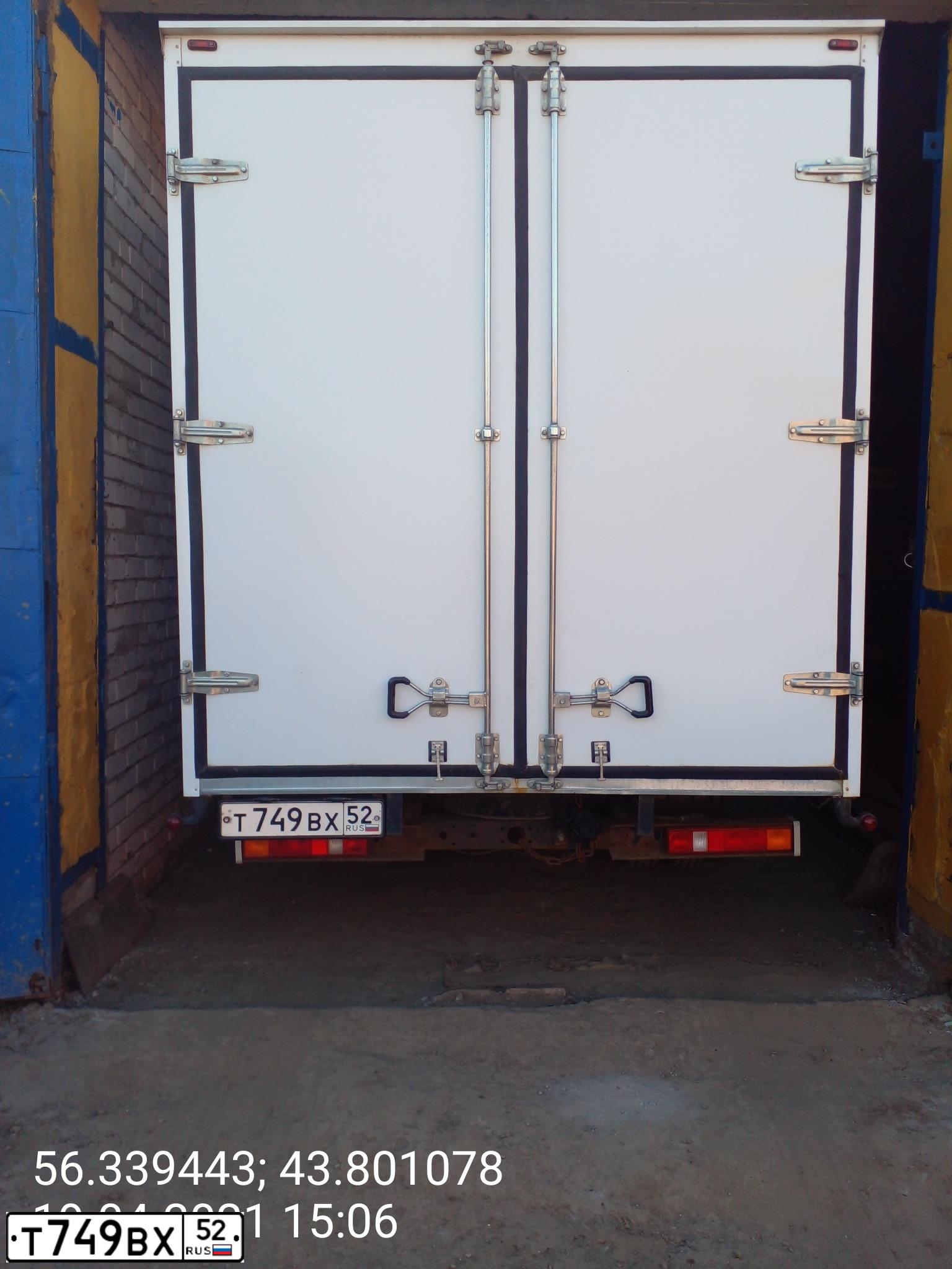 Фото автомобиля GAZ 3302 EL, 2006 — госномер Т749ВХ52. Цвет: БЕЛЫЙ