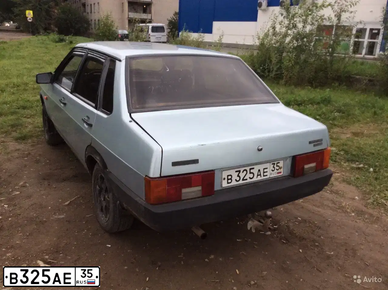 Фото автомобиля LADA 2109 SAMARA, 2001 — госномер В325АУ35. Цвет: СЕРЕБРИСТО-ГОЛУБОЙ