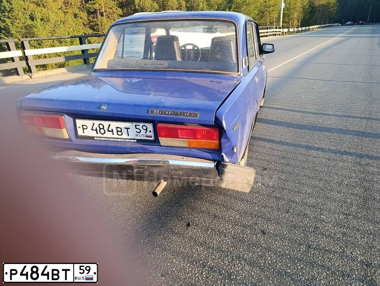 Фото автомобиля LADA 2107, 2000 — госномер Р484ВТ59. Цвет: ТЕМНО-ГОЛУБОЙ