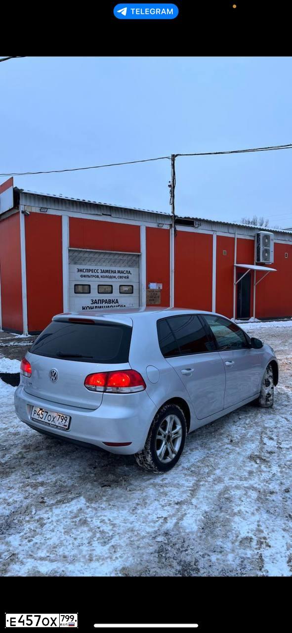 Фото автомобиля KIA MAGENTIS  OPTIMA, 2019 — госномер Е457ОХ799. Цвет: ЧЕРНЫЙ