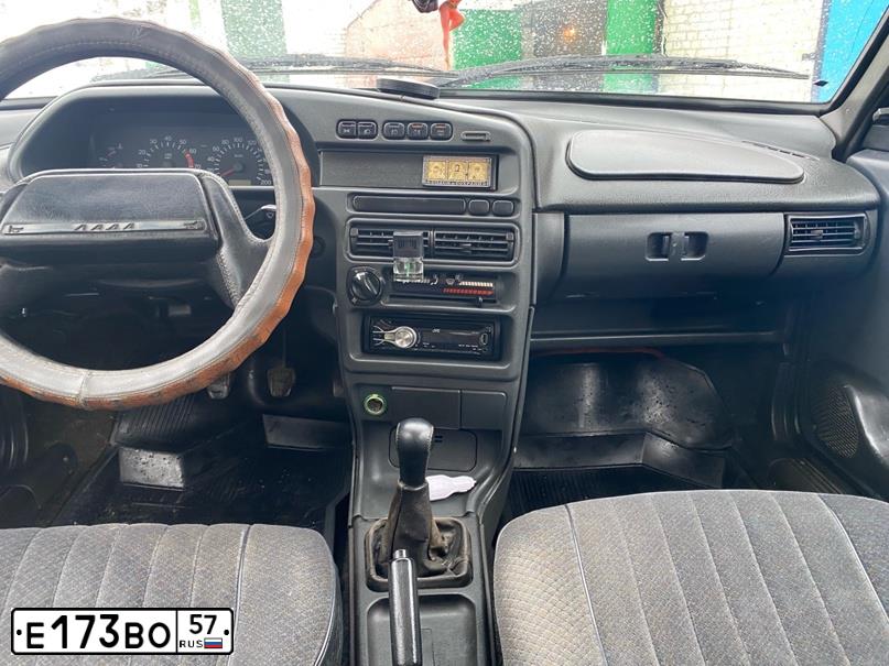 Фото автомобиля LADA 2115 SAMARA, 2002 — госномер Е173ВО57. Цвет: Светло-Серебристый металлик