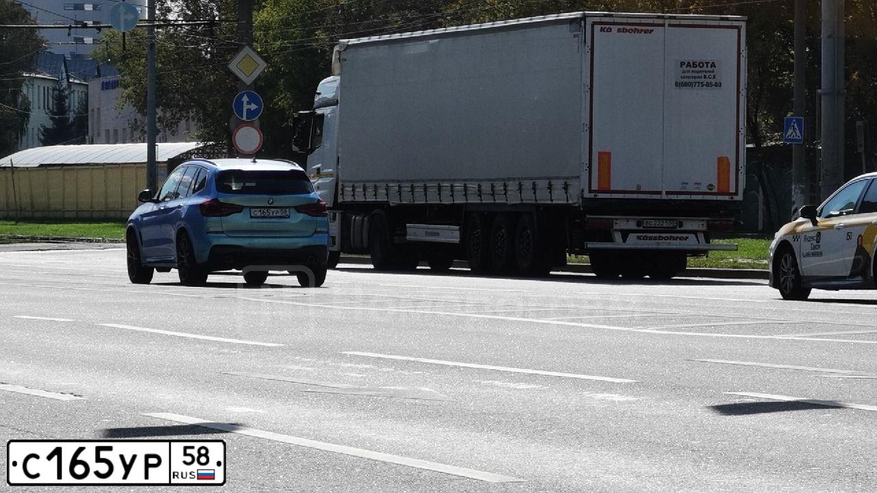 Фото автомобиля BMW X3, 2021 — госномер Р015РЕ797