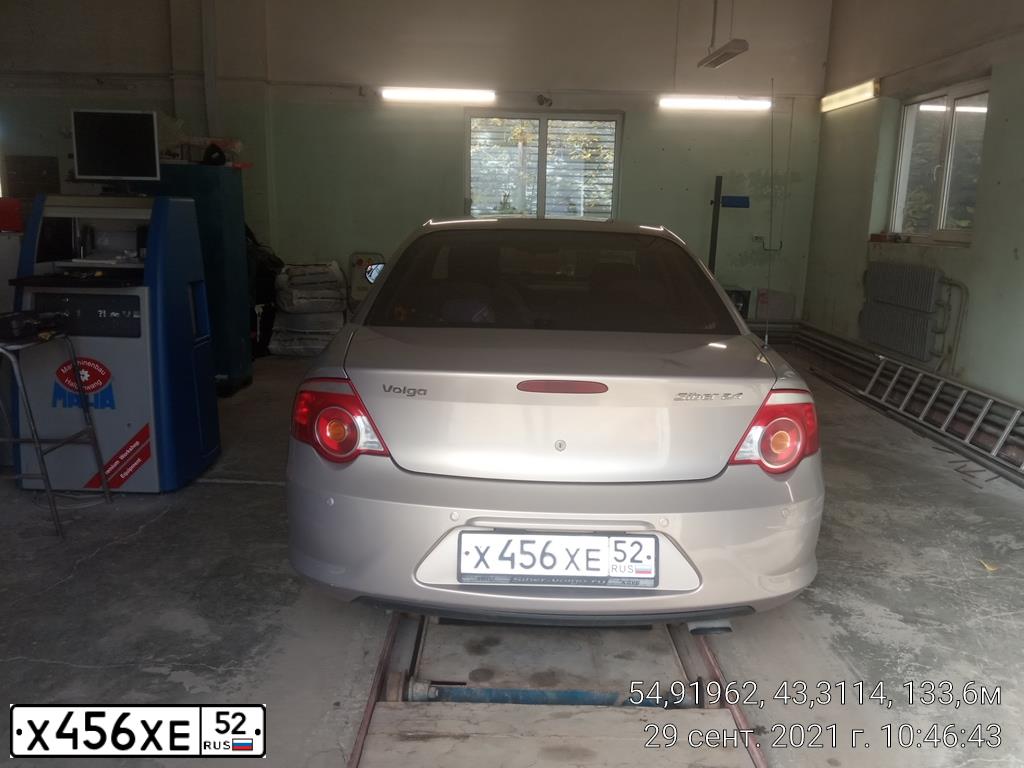 Фото автомобиля GAZ WOLGA SIBER, 2010 — госномер Х456ХЕ52. Цвет: ЗОЛОТИСТО-БЕЖЕВЫЙ(КОРИЧНЕВЫЙ)