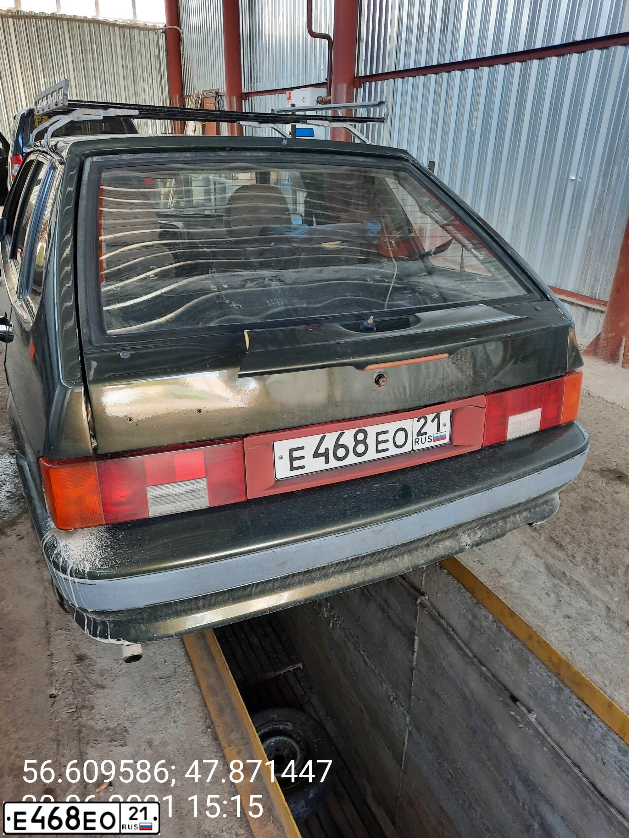Фото автомобиля LADA 2114, 2004 — госномер Е878ТХ12
