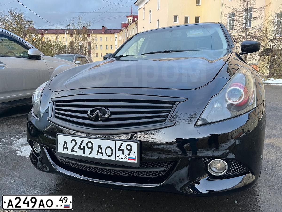 Фото автомобиля INFINITI G37, 2011 — госномер А249АО49. Цвет: ЧЕРНЫЙ