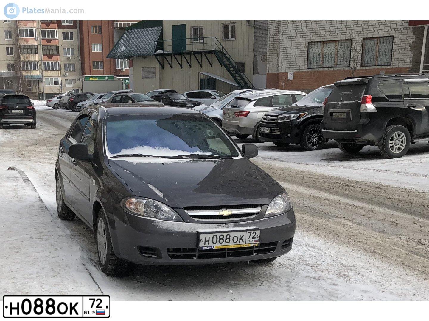 Фото автомобиля LADA 2172 PRIORA, 2010 — госномер Х116РХ05. Цвет: СИНЕ-ЧЕРНЫЙ