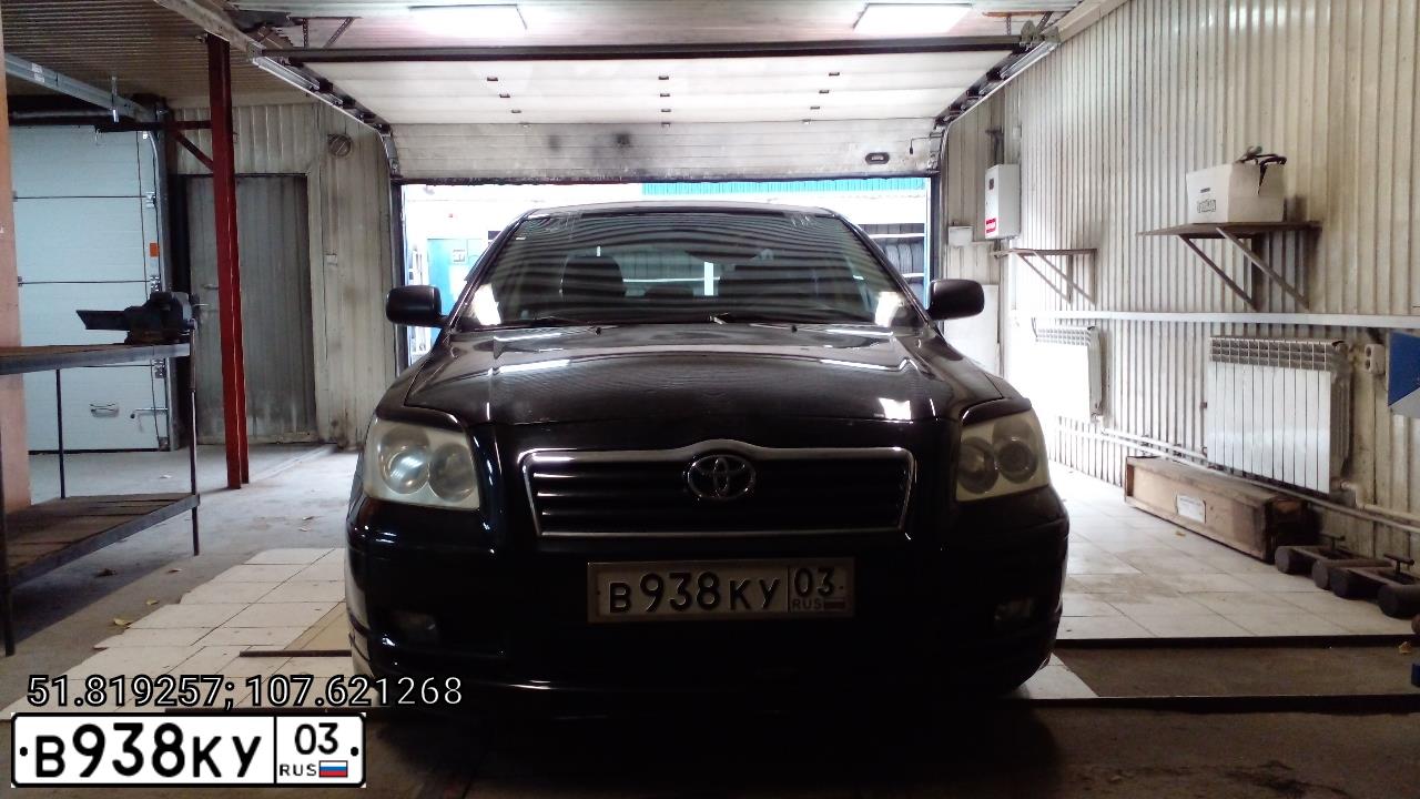 Фото автомобиля TOYOTA AVENSIS, 2004 — госномер К859СН97. Цвет: ЧЕРНЫЙ