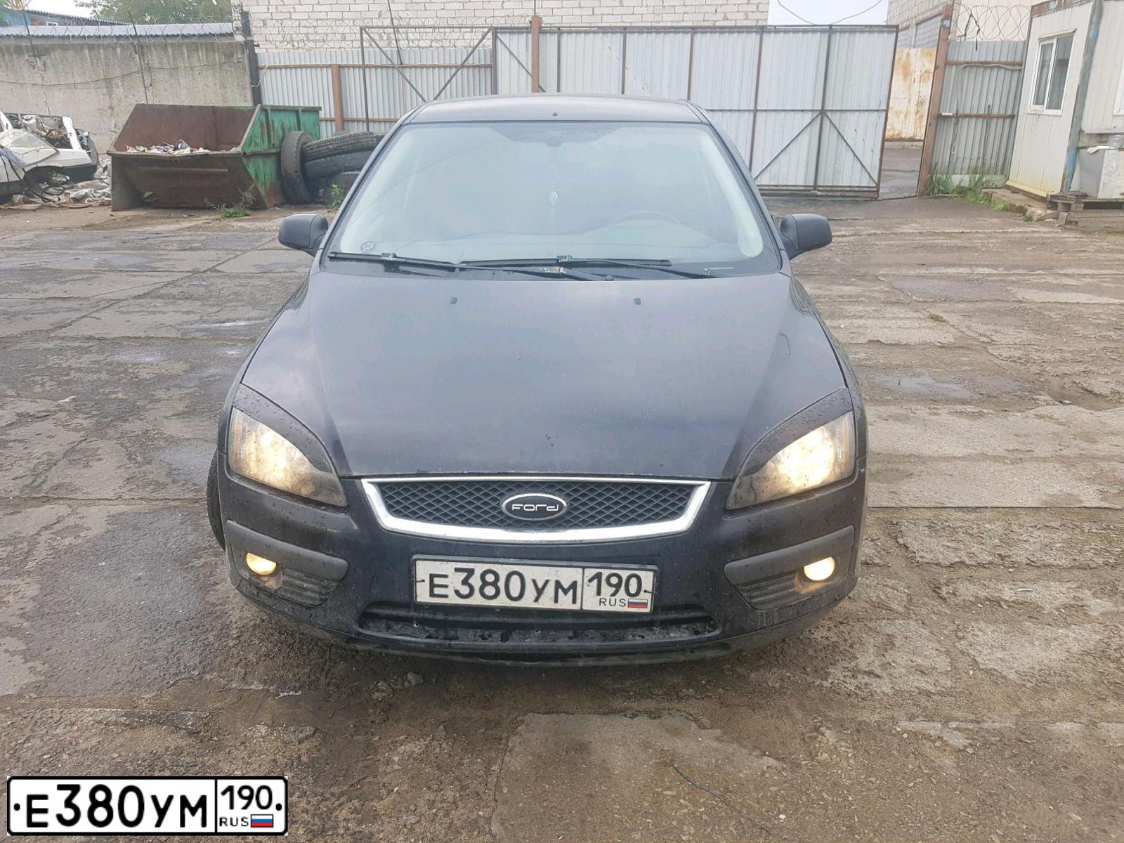 Фото автомобиля FORD FOCUS, 2007 — госномер Е380УМ190. Цвет: ЧЕРНЫЙ