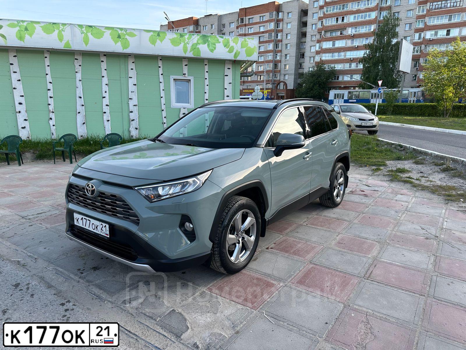 Фото автомобиля TOYOTA RAV4, 2020 — госномер К177ОК21. Цвет: ЗЕЛЕНЫЙ