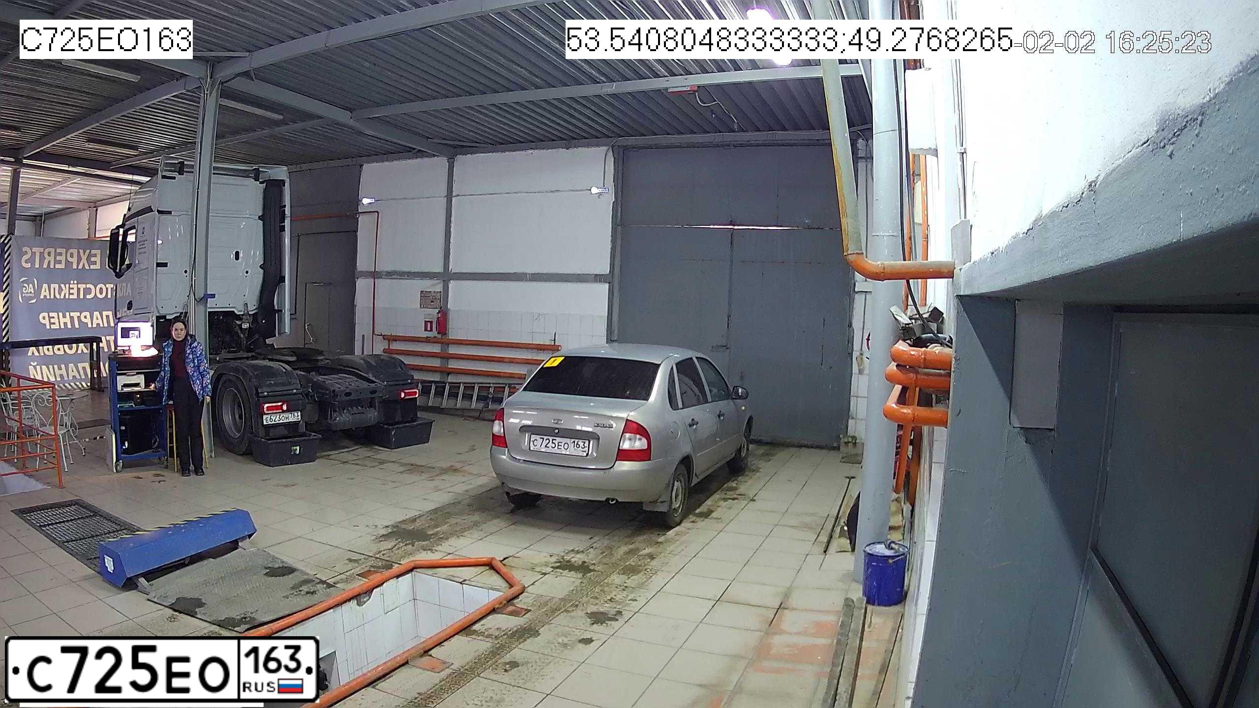 Фото автомобиля LADA 1118 KALINA, 2007 — госномер С725ЕО163. Цвет: СЕРО-БЕЖЕВЫЙ