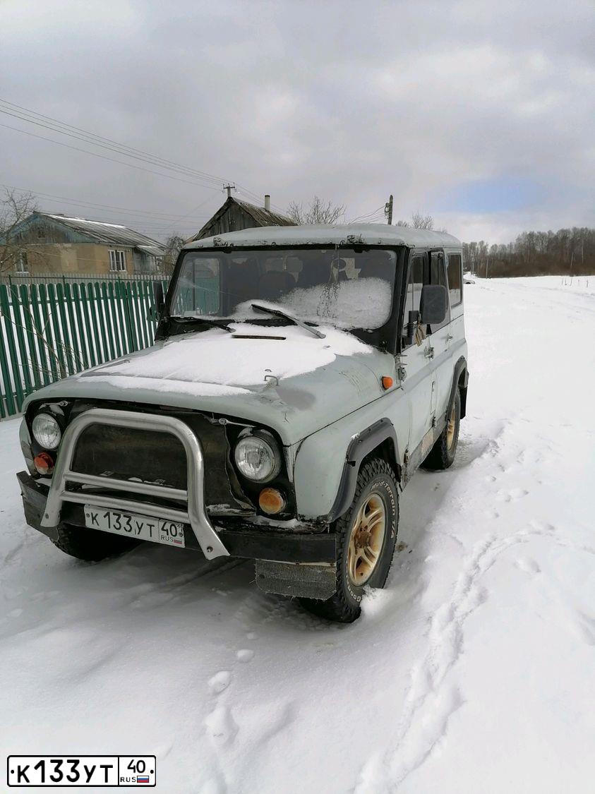 Фото автомобиля UAZ 3151 / HUNTER, 1999 — госномер К133УТ40. Цвет: БЕЛАЯ НОЧЬ