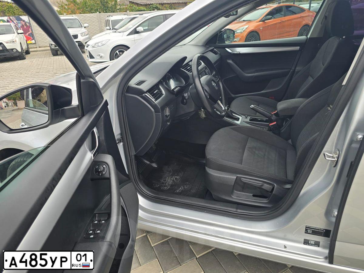 Фото автомобиля SKODA OCTAVIA, 2015 — госномер О606АЕ185