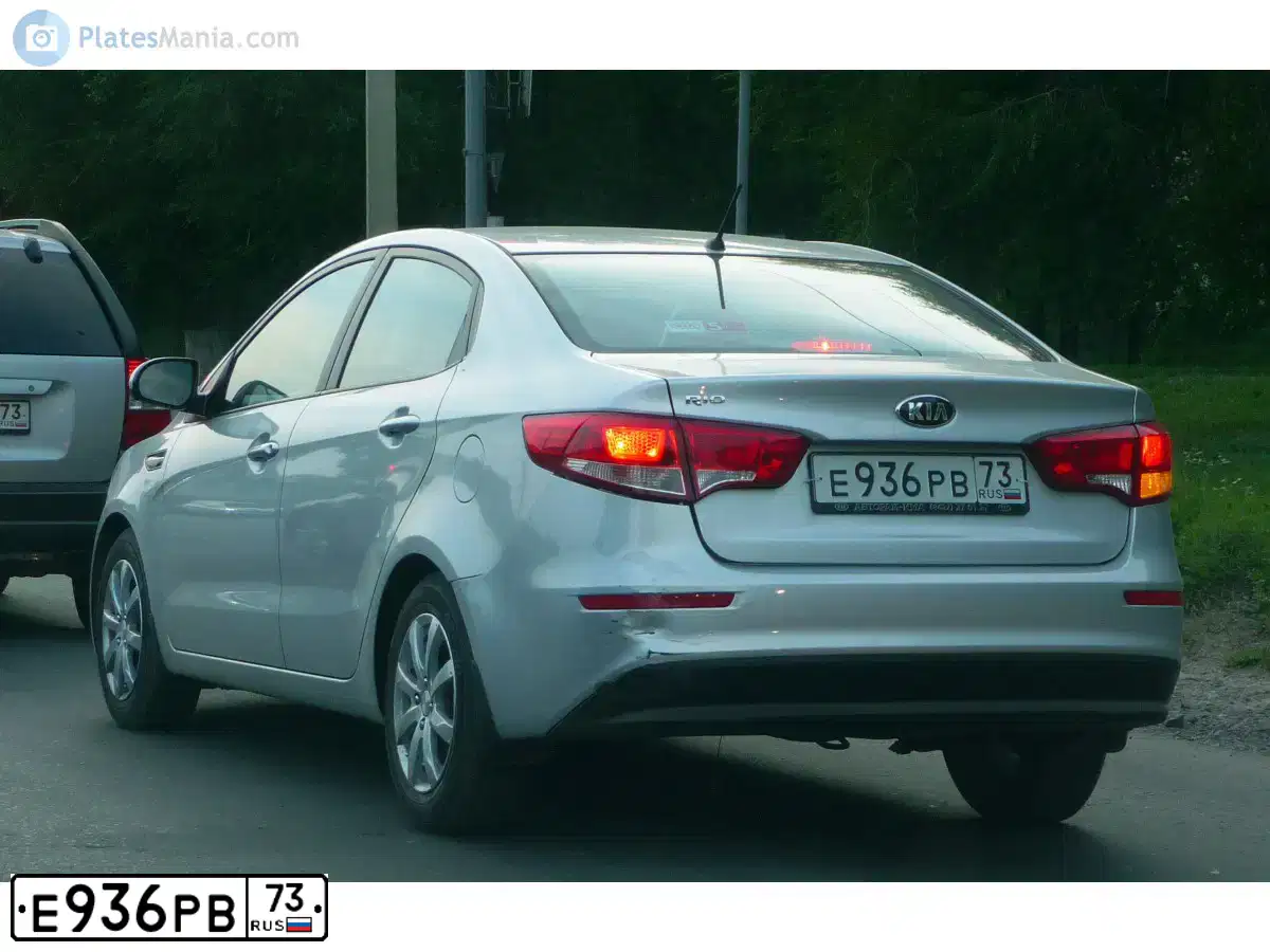 Фото автомобиля KIA RIO, 2015 — госномер М355СК73. Цвет: СЕРЕБРИСТЫЙ