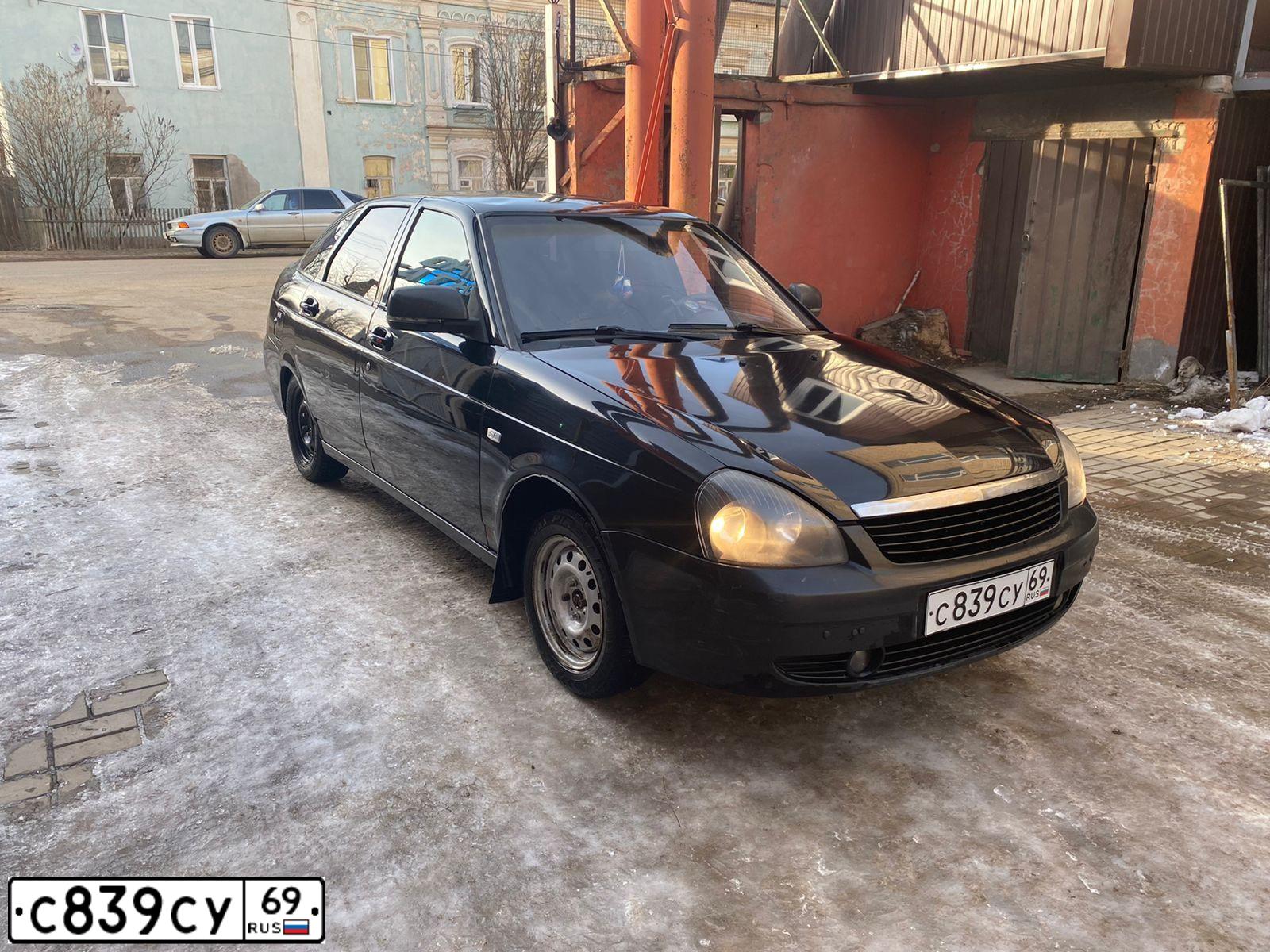 Фото автомобиля LADA PRIORA, 2011 — госномер С638УМ69. Цвет: СИНЕ-ЧЕРНЫЙ