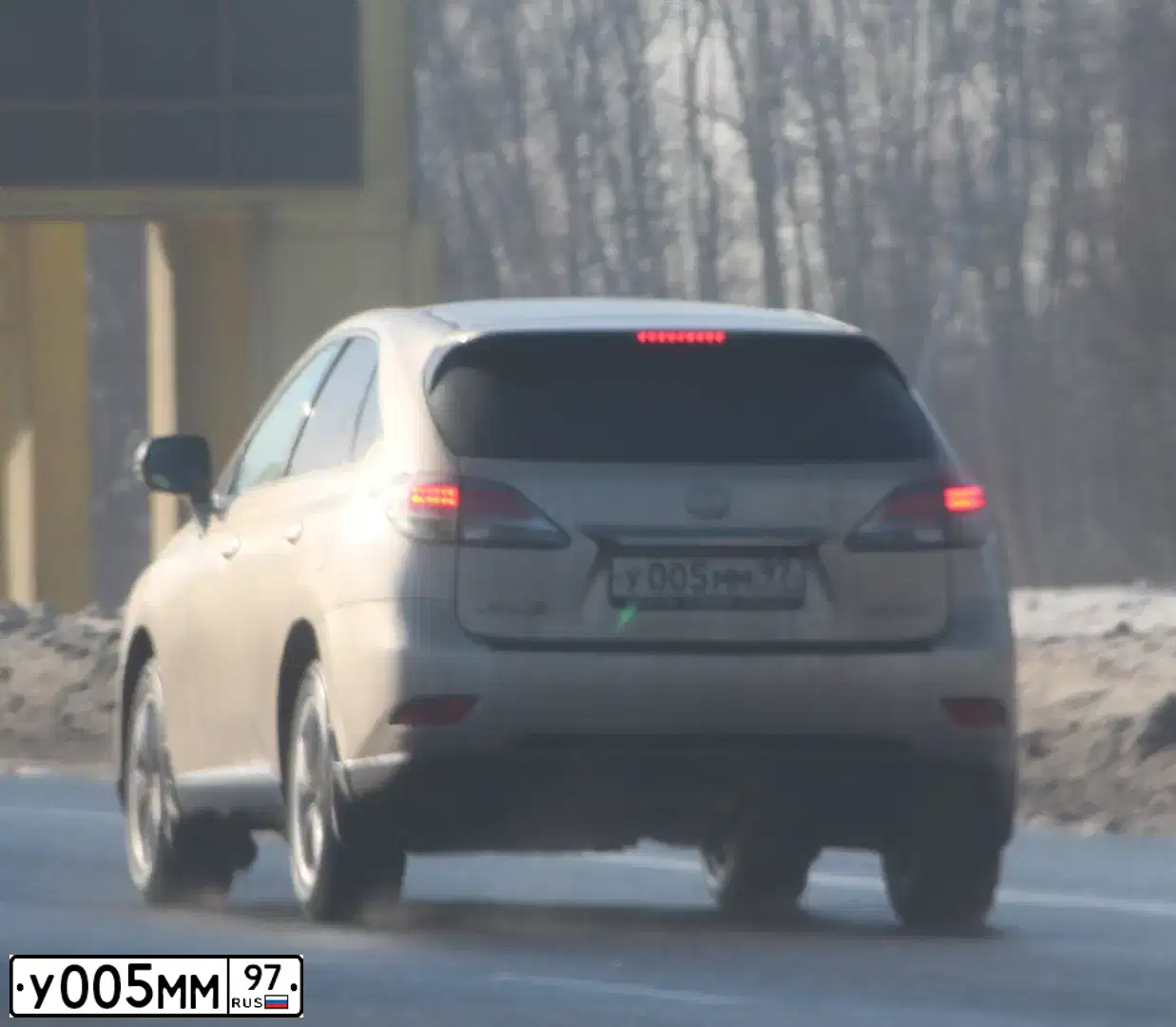 Фото автомобиля LEXUS RX, 2012 — госномер В600РХ797. Цвет: БЕЖЕВЫЙ