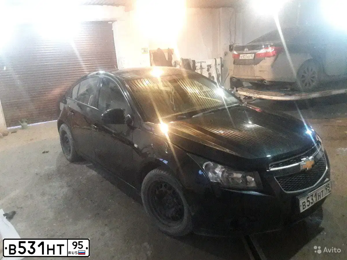 Фото автомобиля CHEVROLET CRUZE, 2012 — госномер В631НТ95. Цвет: ЧЕРНЫЙ МЕТАЛЛИК
