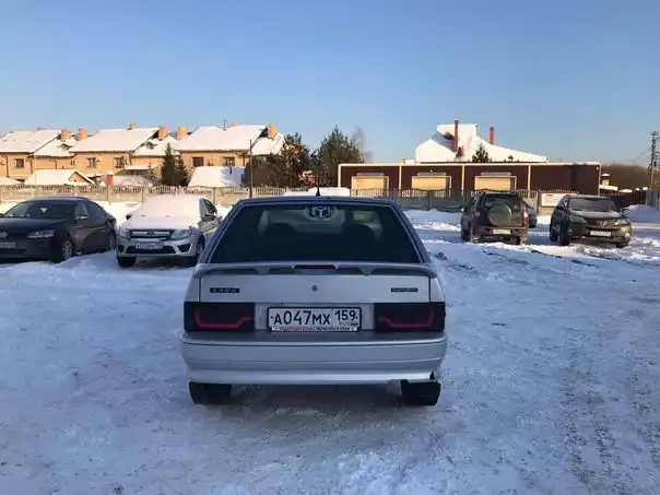 Фото автомобиля LADA 211340 LADA SAMARA, 2011 — госномер А375МН172. Цвет: СВЕТЛО-СЕРЕБРИСТЫЙ МЕТАЛЛ