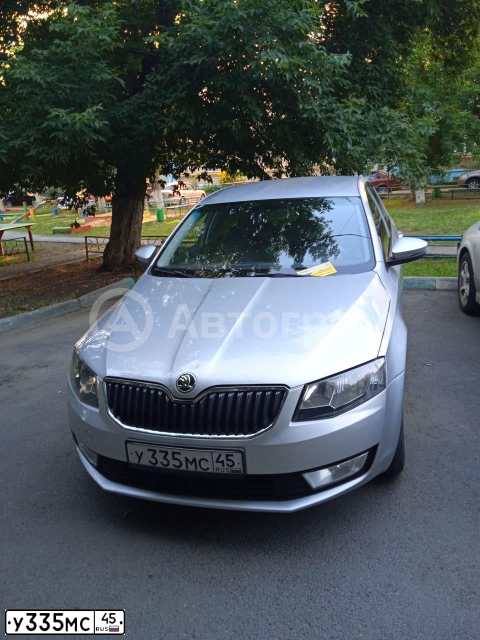 Фото автомобиля SKODA OCTAVIA, 2014 — госномер А355ХК196. Цвет: СЕРЕБРИСТЫЙ