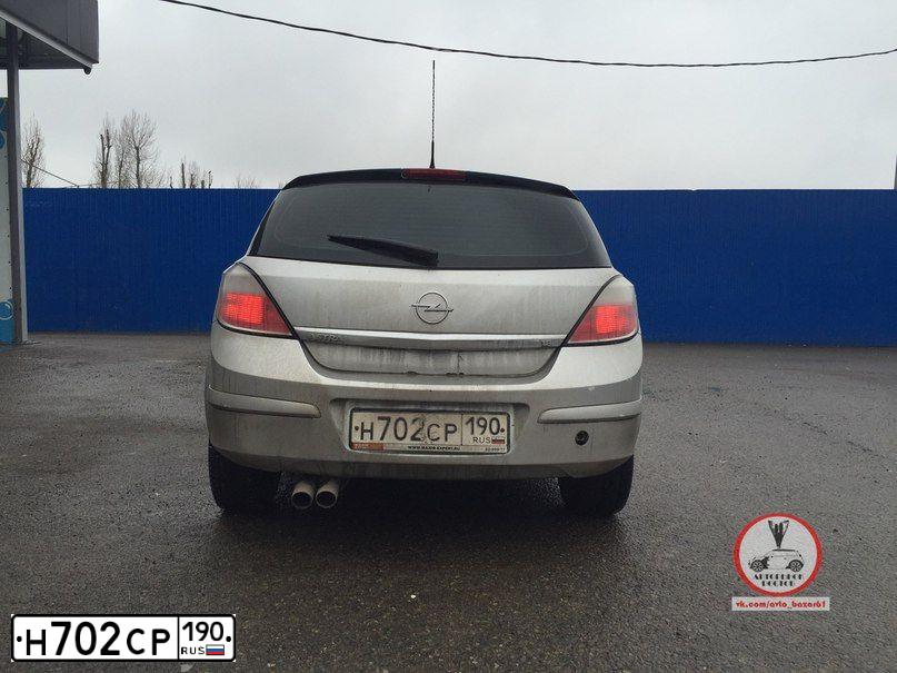 Фото автомобиля OPEL ASTRA, 2006 — госномер В482АУ82. Цвет: СЕРЕБРИСТЫЙ