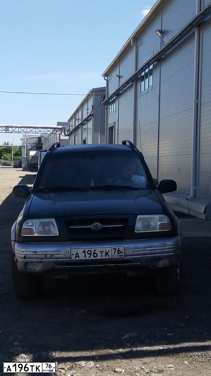 Фото автомобиля SUZUKI /GRAND/ VITARA, 1999 — госномер А196ТК76. Цвет: ЗЕЛЕНЫЙ