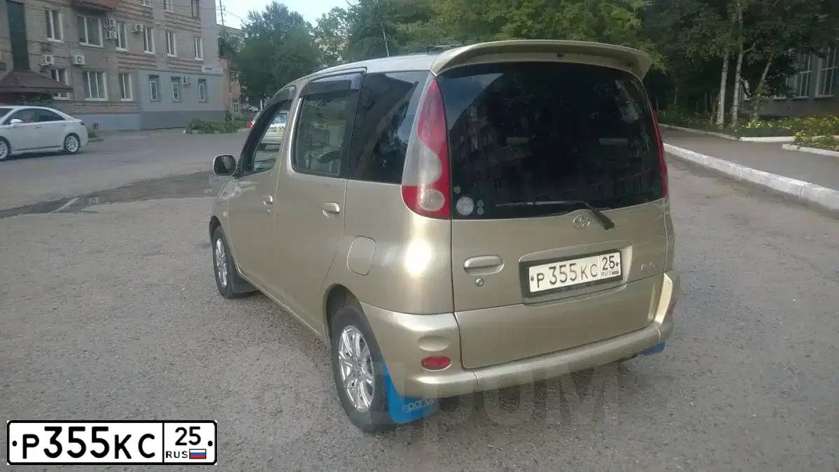 Фото автомобиля TOYOTA FUNCARGO, 2001 — госномер В769ММ138