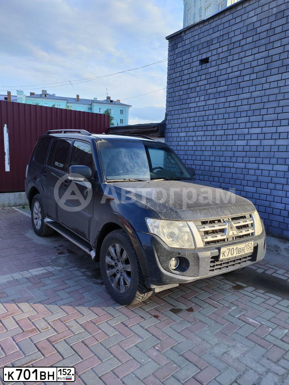 Фото автомобиля MITSUBISHI PAJERO, 2012 — госномер К701ВН152. Цвет: ЧЕРНЫЙ