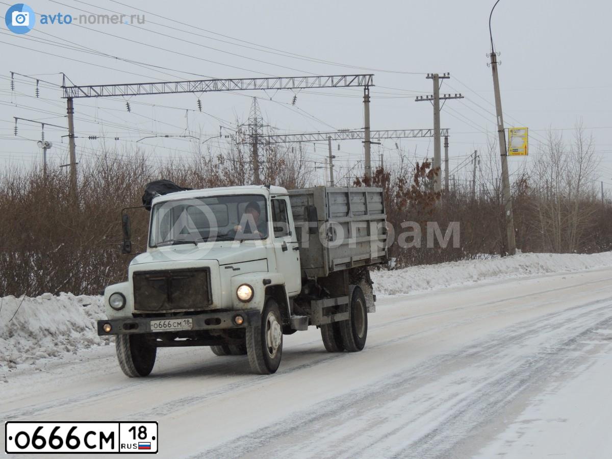 Фото автомобиля GAZ 3507, 2007 — госномер О666СМ18. Цвет: Белый
