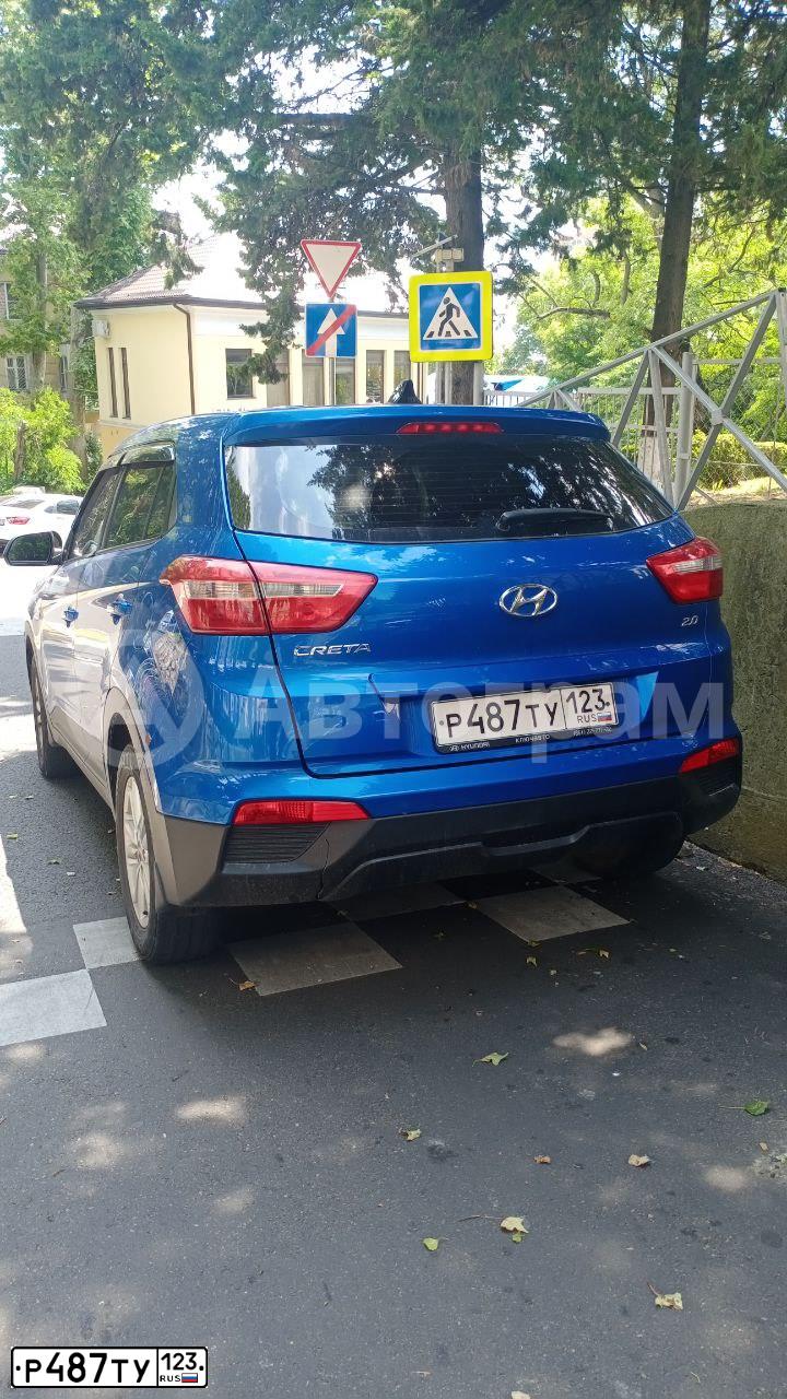 Фото автомобиля HYUNDAI CRETA, 2018 — госномер Р487ТУ123. Цвет: СИНИЙ